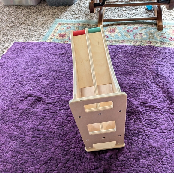 Lovevery Car Ramp - Picture 3 of 4